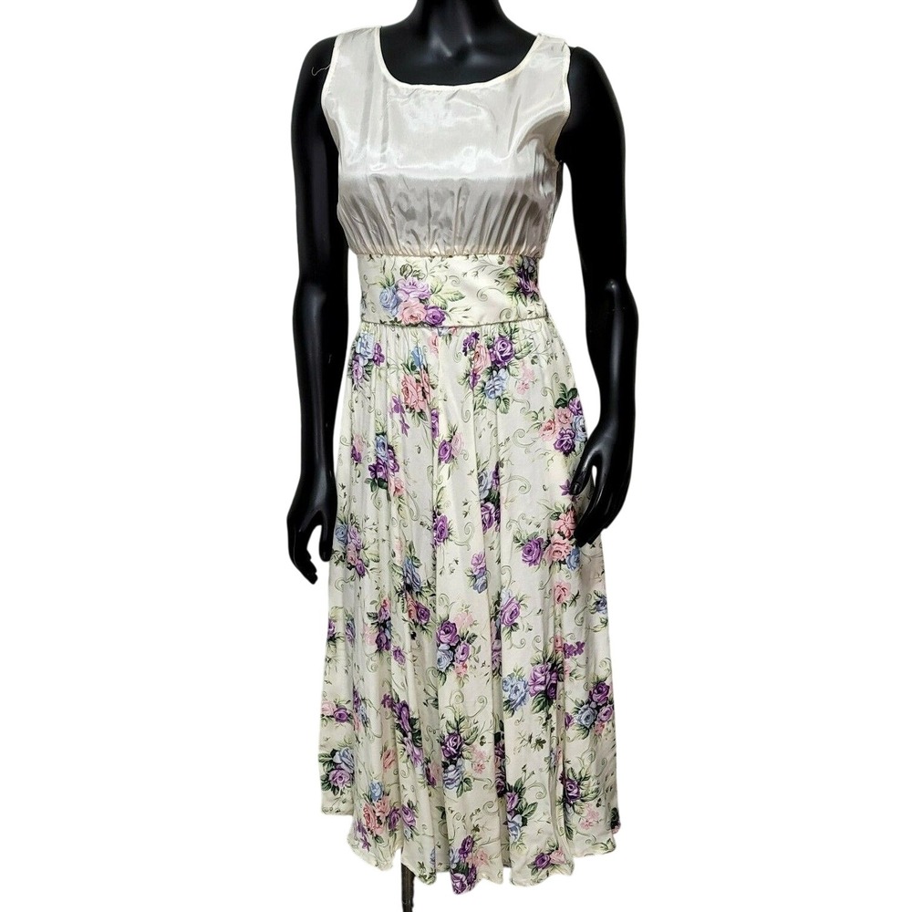 Vintage Floral Rose Print Midi Dress Cream Satin Bodice‎ Smocked Waist Coquette